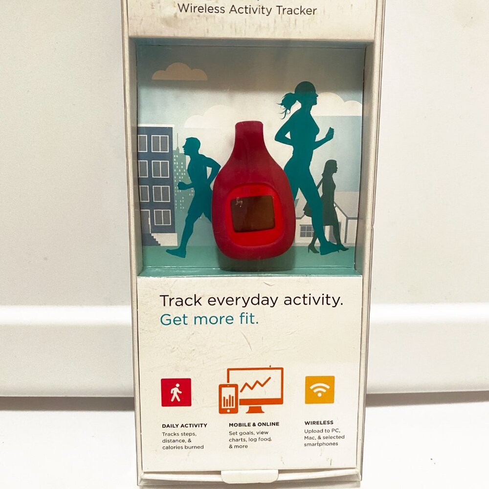 NIB 2012 Fitbit FB301M Zip Wireless Activity Tracker - Magenta